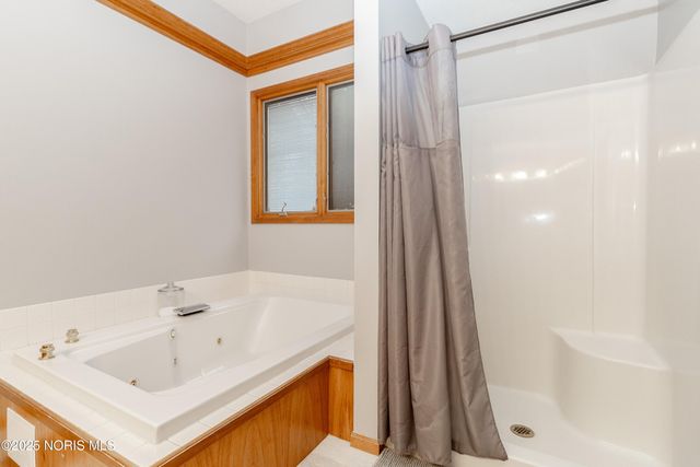 8655 Big Cypress Circle, Sylvania, OH 43560