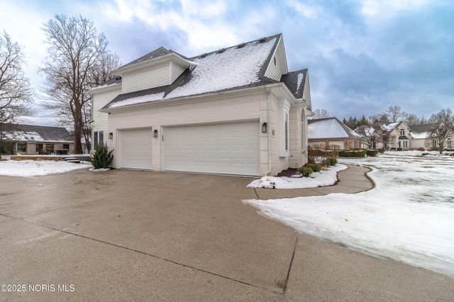 8655 Big Cypress Circle, Sylvania, OH 43560