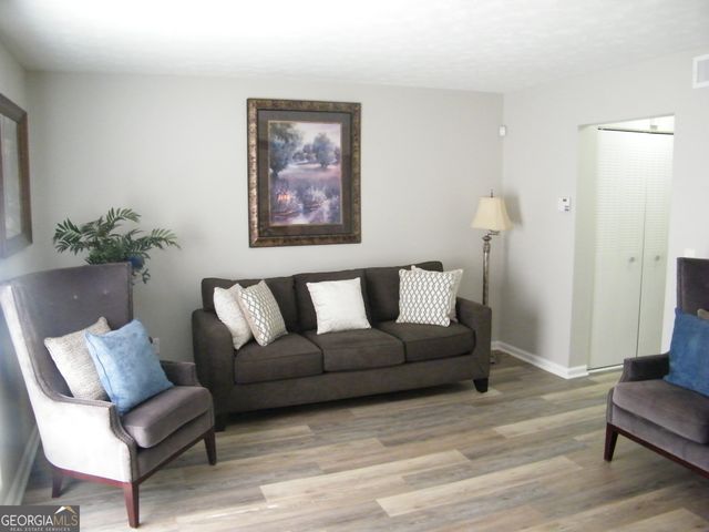 3281 Abbeywood Drive, Decatur, GA 30034