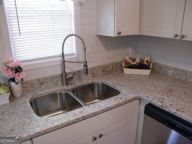 3281 Abbeywood Drive, Decatur, GA 30034