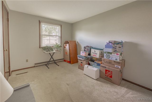 869 Lincoln Avenue, Lockport City, NY 14094