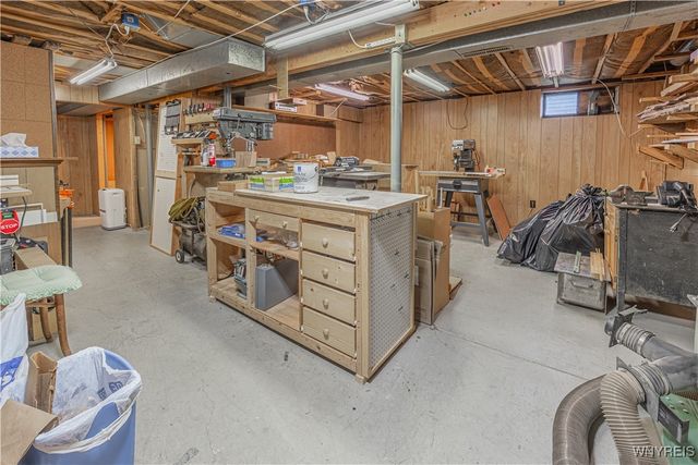 869 Lincoln Avenue, Lockport City, NY 14094