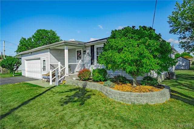 869 Lincoln Avenue, Lockport City, NY 14094