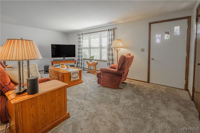 869 Lincoln Avenue, Lockport City, NY 14094