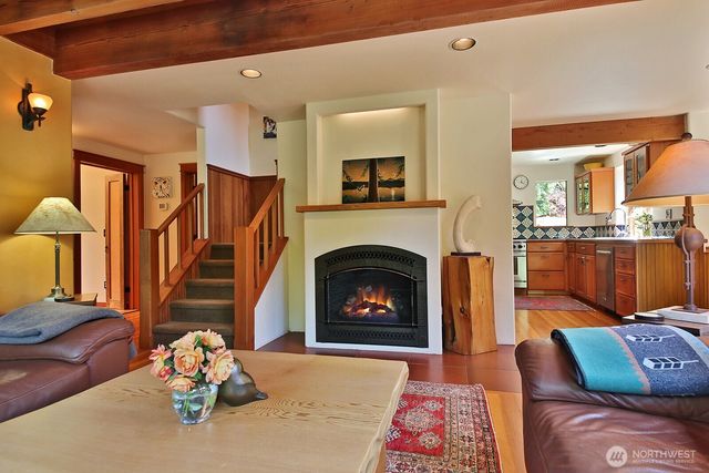 3792 Campbell Road, Clinton, WA 98236