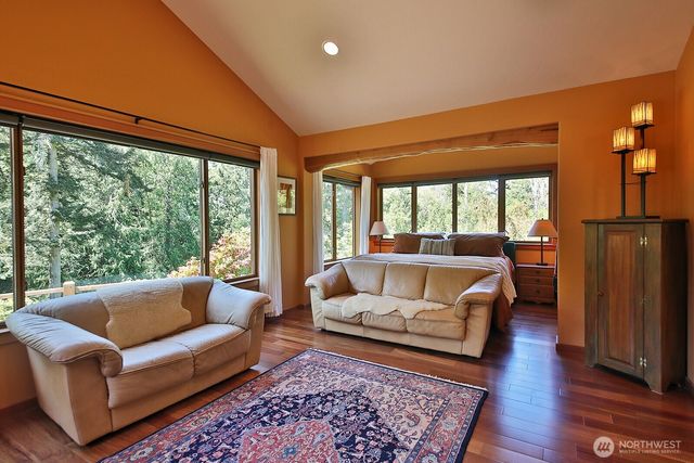 3792 Campbell Road, Clinton, WA 98236