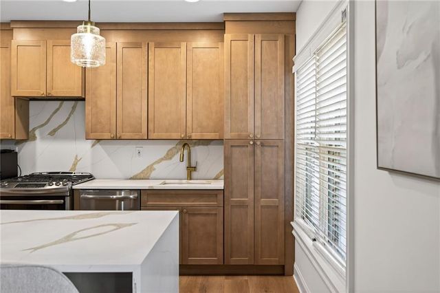 6672 Trail Side Drive, Flowery Branch, GA 30542