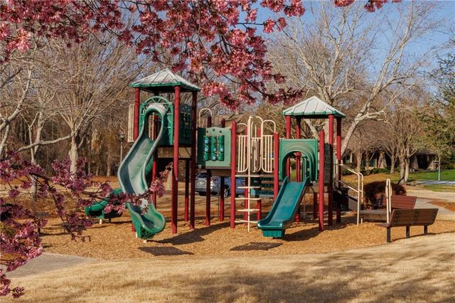 6672 Trail Side Drive, Flowery Branch, GA 30542