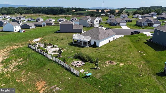 18732 BALLANTYNE WAY, Hagerstown, MD 21740