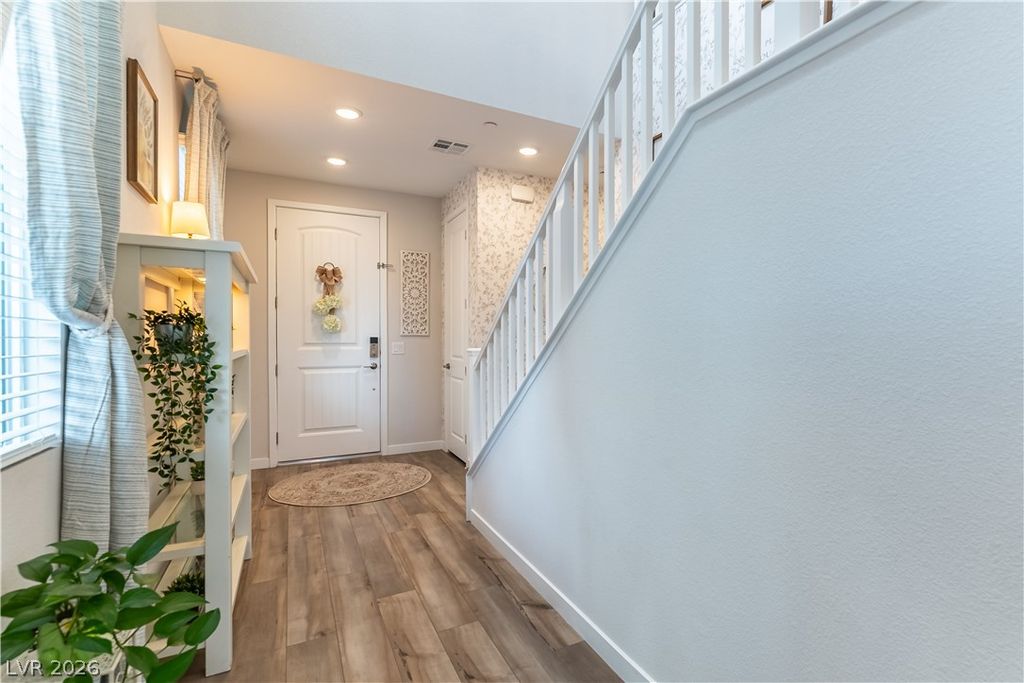 10583 Valletta Avenue, Las Vegas, NV 89166 — photo 4