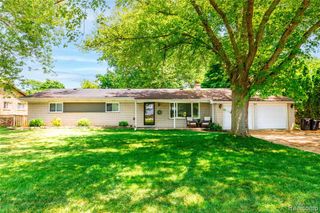 28731 Elbamar Drive, Grosse Ile, MI 48138