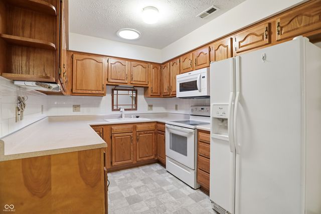 545 Moonglow Lane, Indianapolis, IN 46217