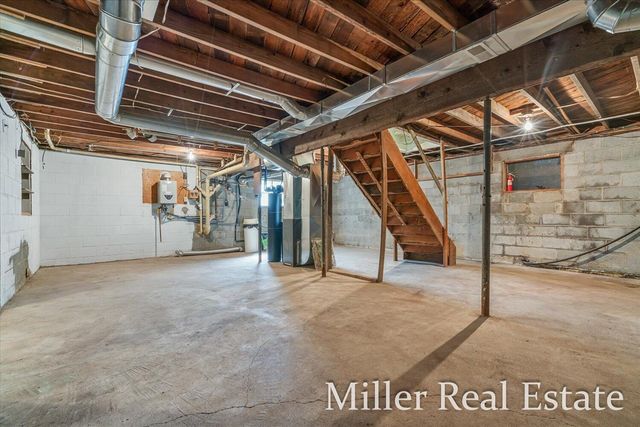 4233 Mud Lake Road, Bellevue, MI 49021