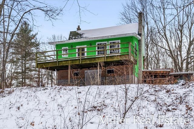 4233 Mud Lake Road, Bellevue, MI 49021