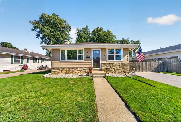 720 South STREET, Racine, WI 53402
