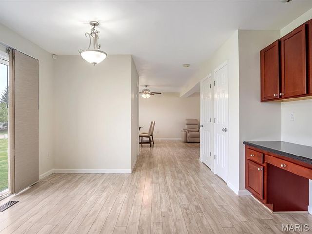866 SAYBROOK FALLS Drive, Fairview Heights, IL 62208