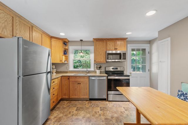 159 Randall Rd, Stow, MA 01775