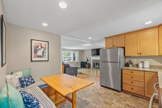 159 Randall Rd, Stow, MA 01775