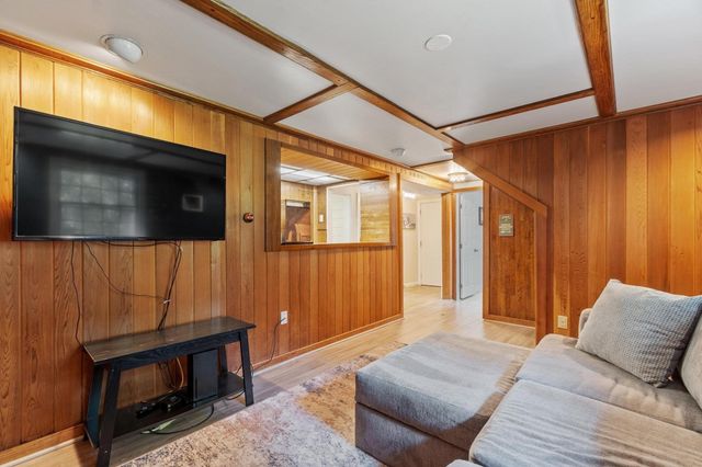 159 Randall Rd, Stow, MA 01775