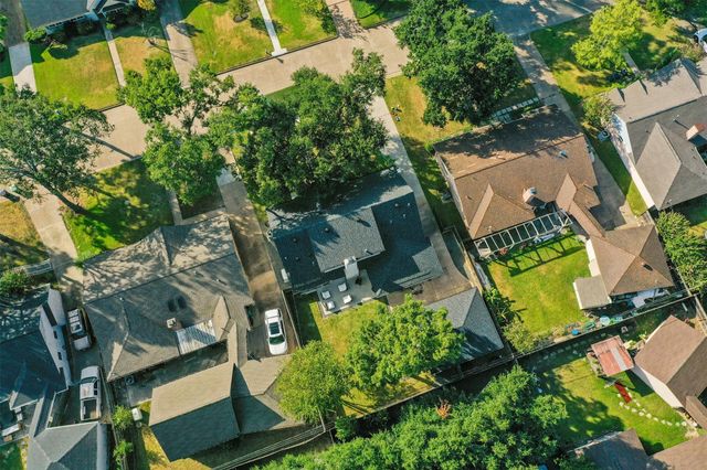 2318 Elmgate Drive, Houston, TX 77080