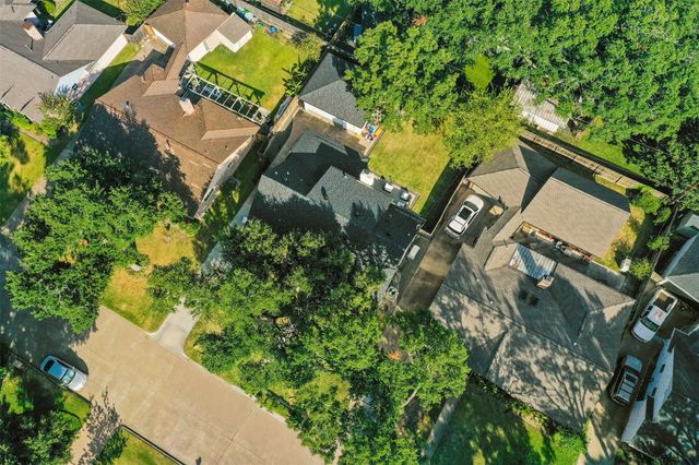 2318 Elmgate Drive, Houston, TX 77080