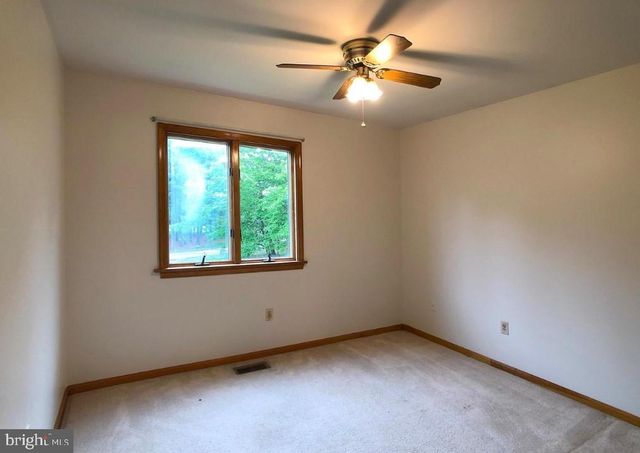 5400 13 MILE LN, White Marsh, MD 21162