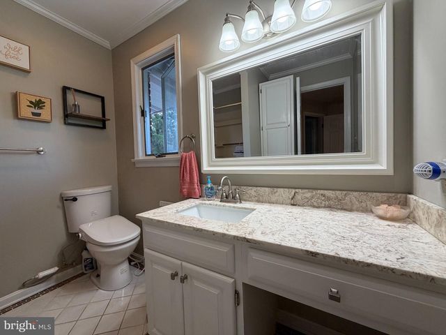 5400 13 MILE LN, White Marsh, MD 21162