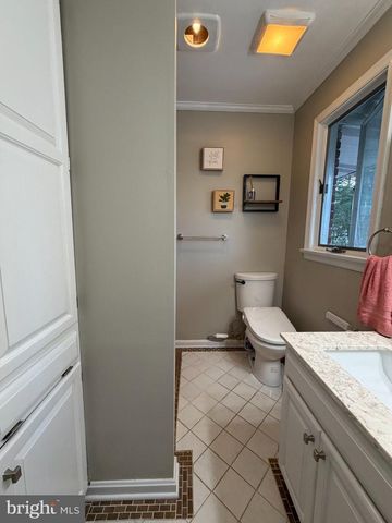 5400 13 MILE LN, White Marsh, MD 21162