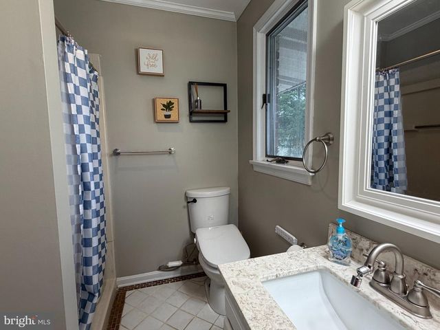 5400 13 MILE LN, White Marsh, MD 21162