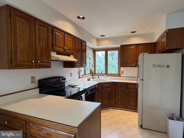5400 13 MILE LN, White Marsh, MD 21162