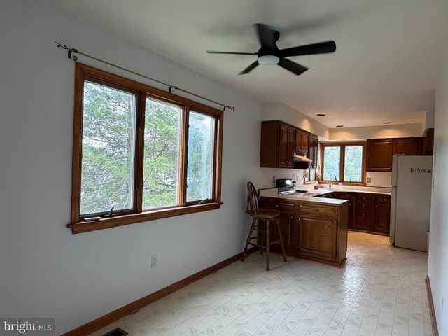 5400 13 MILE LN, White Marsh, MD 21162