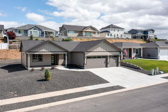 590 SW Wallowa, Pullman, WA 99163