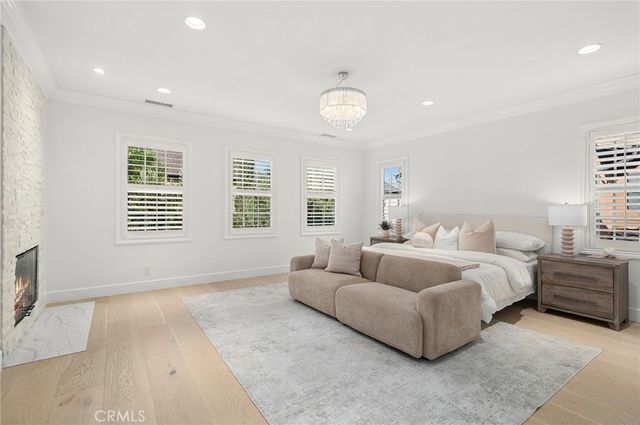 25 Twiggs, Irvine, CA 92620