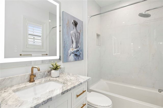 25 Twiggs, Irvine, CA 92620
