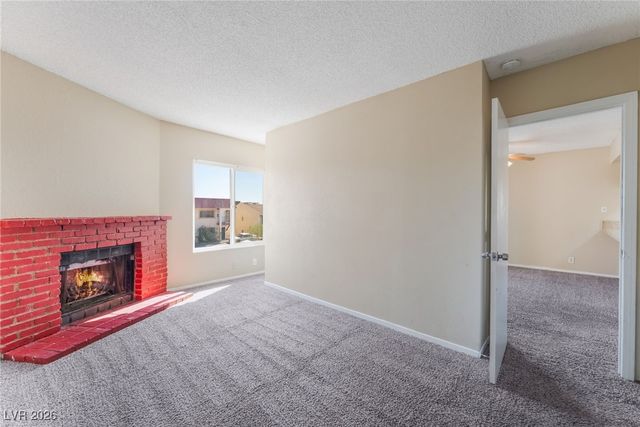 6994 ISSAC Avenue, Las Vegas, NV 89156