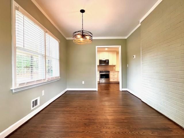 5885 Kayron Drive, Atlanta, GA 30328