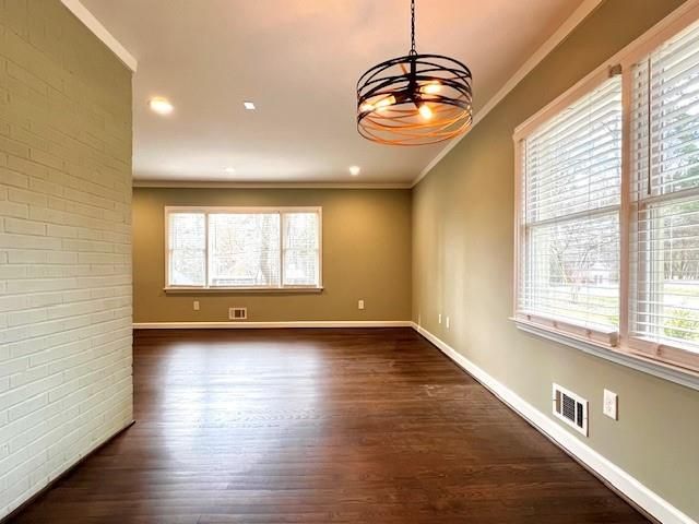 5885 Kayron Drive, Atlanta, GA 30328