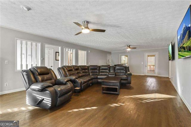 4522 Karron Lane, Powder Springs, GA 30127