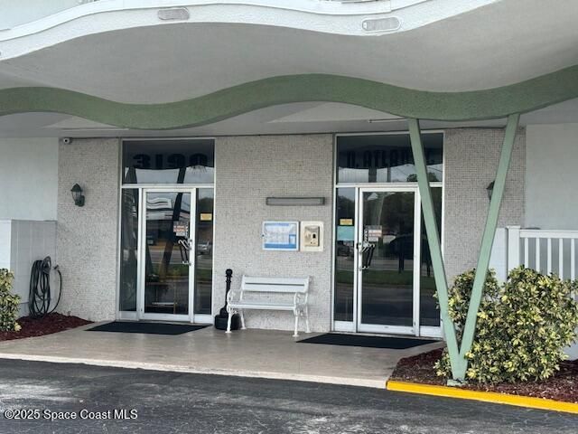 3190 N Atlantic Avenue 206, Cocoa Beach, FL 32931