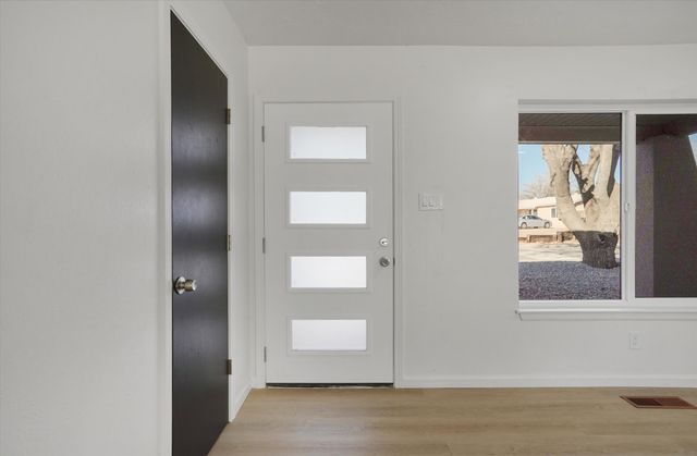 6024 Northland Avenue NE, Albuquerque, NM 87109