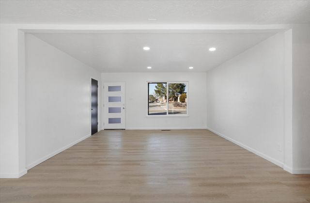 6024 Northland Avenue NE, Albuquerque, NM 87109