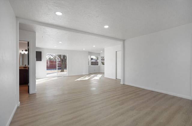 6024 Northland Avenue NE, Albuquerque, NM 87109