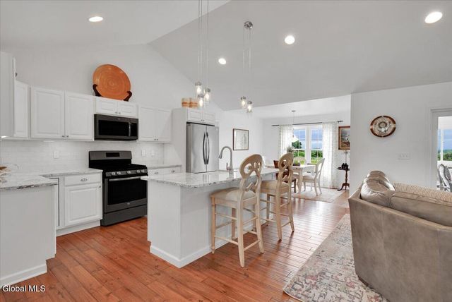 928 State Route 50, Ballston, NY 12019