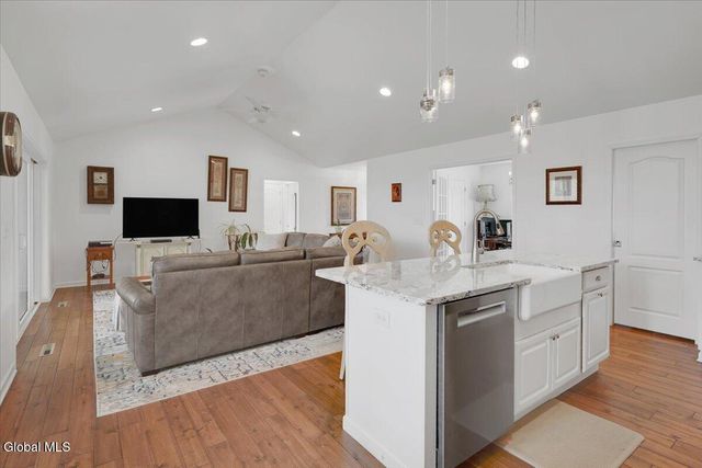 928 State Route 50, Ballston, NY 12019