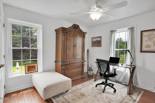 928 State Route 50, Ballston, NY 12019