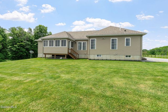 928 State Route 50, Ballston, NY 12019