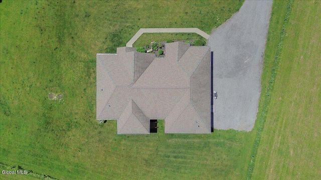 928 State Route 50, Ballston, NY 12019