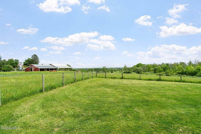 928 State Route 50, Ballston, NY 12019