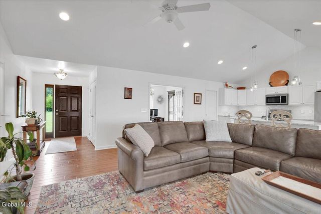 928 State Route 50, Ballston, NY 12019