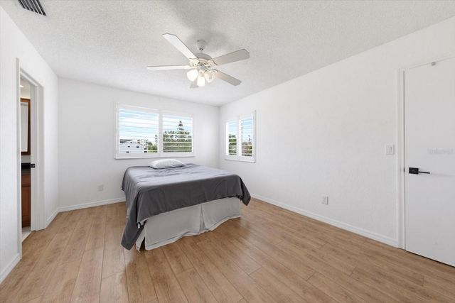 901 HARBOUR HOUSE DRIVE, Indian Rocks Beach, FL 33785